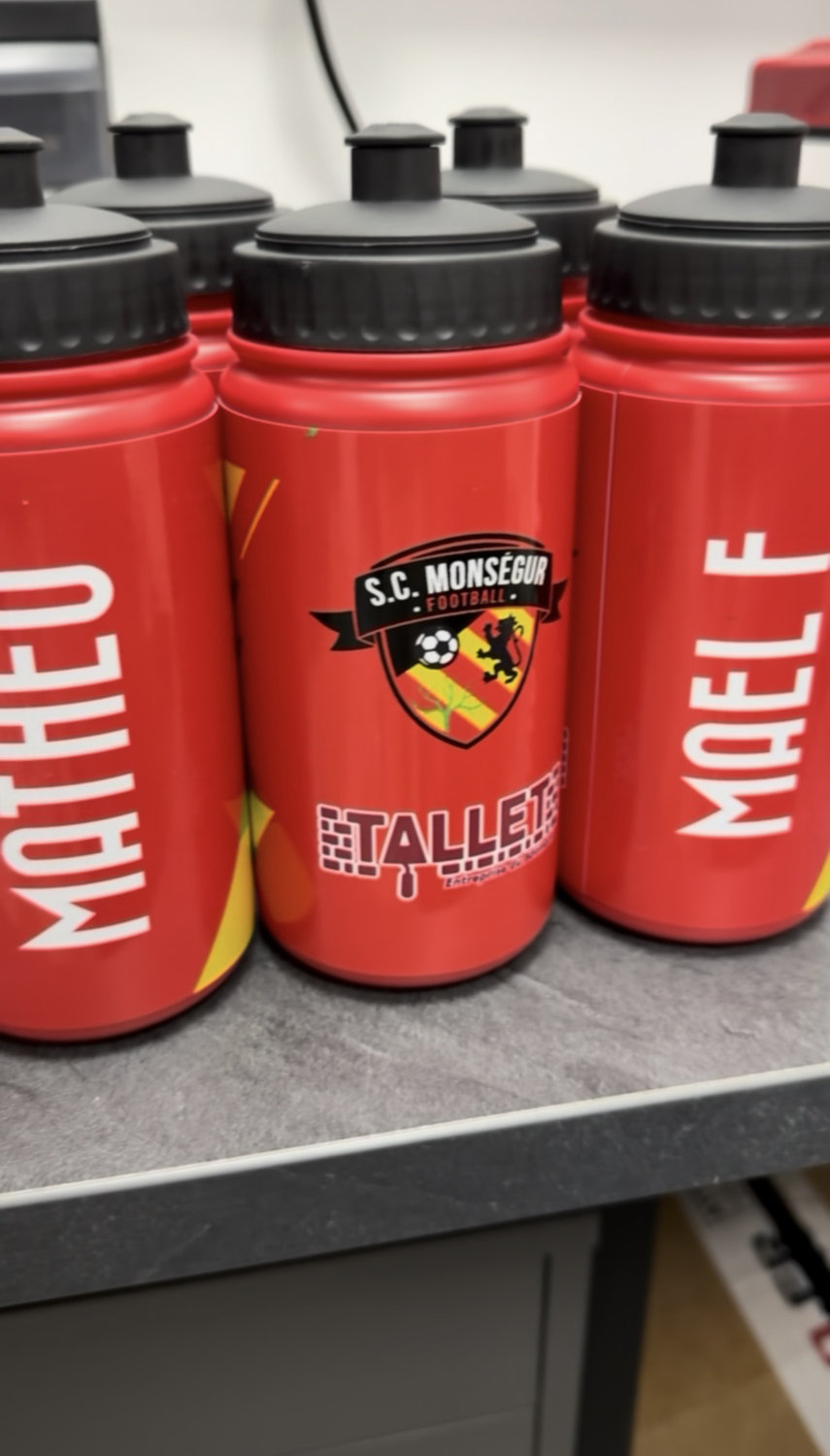 Gourdes personnalisées pour un club sportif