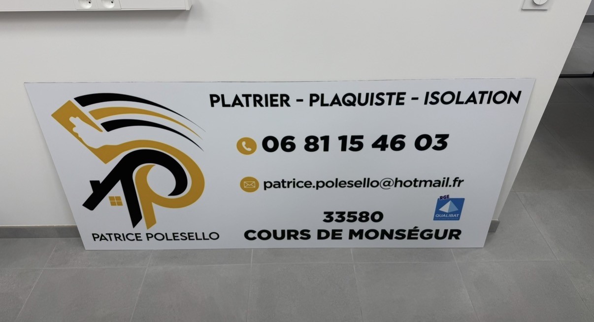 Panneau d’entreprise sur fond blanc