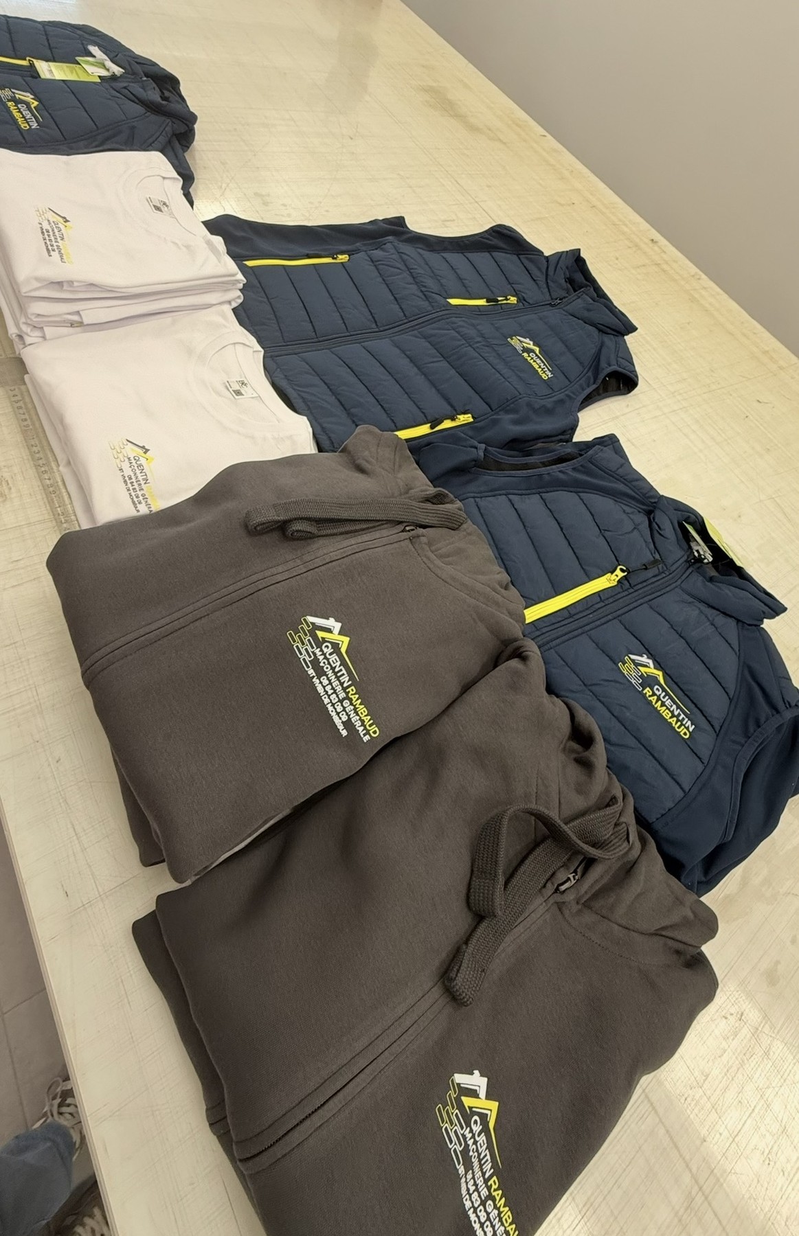 Vêtements professionnels personnalisés
